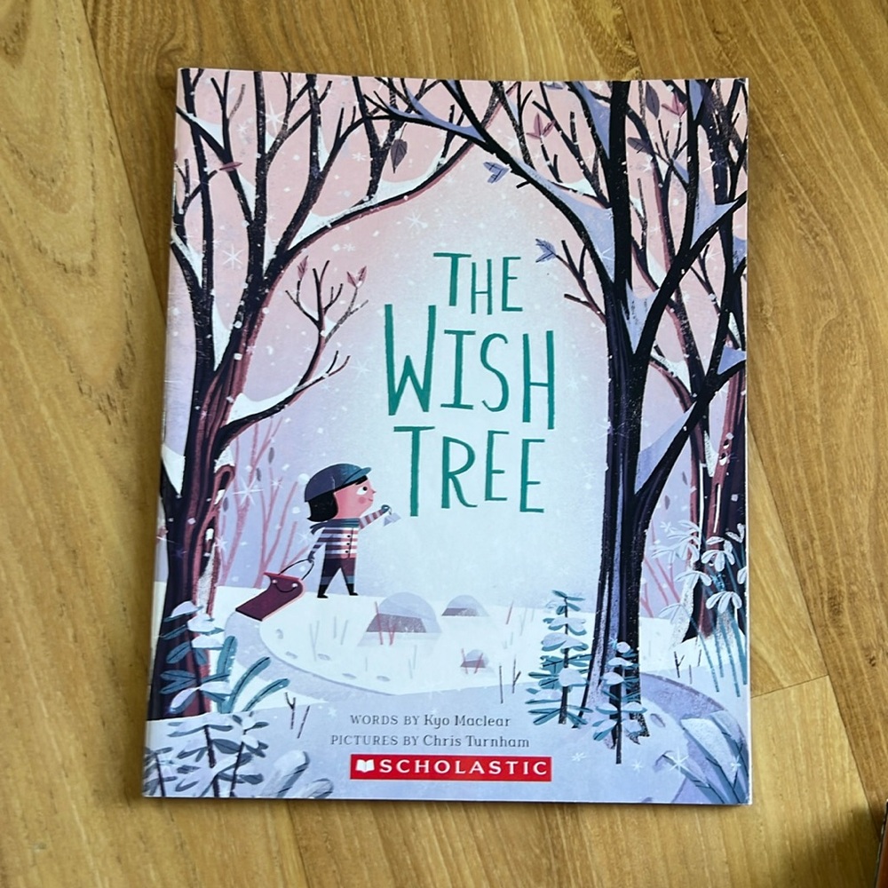 Bundles of books for kindergarten